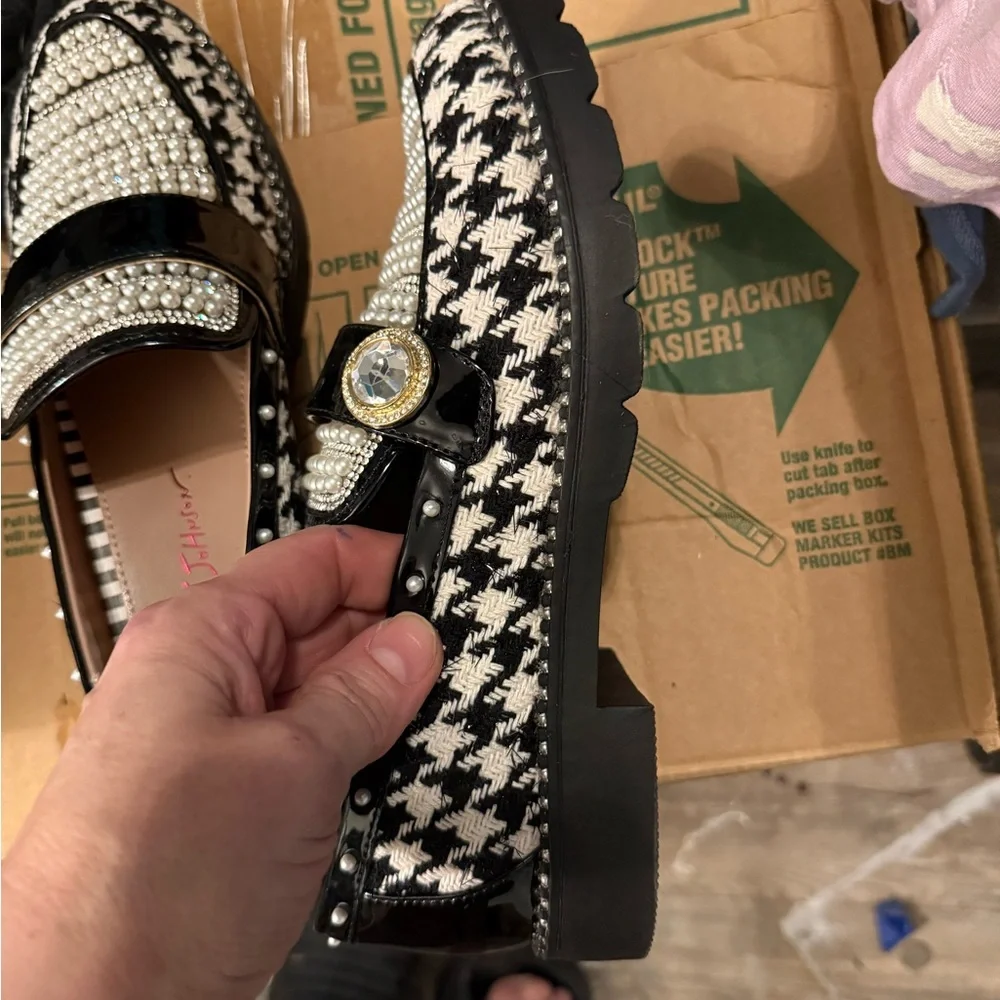 Betsey Johnson Black and White Pearl Embellished Loafers - Picture 2 of 7
